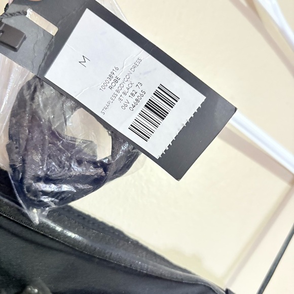 Dynamite Strapless Black Floral Pattern w Sheen Ruched Bodycon Party Dress NWT - Picture 16 of 16